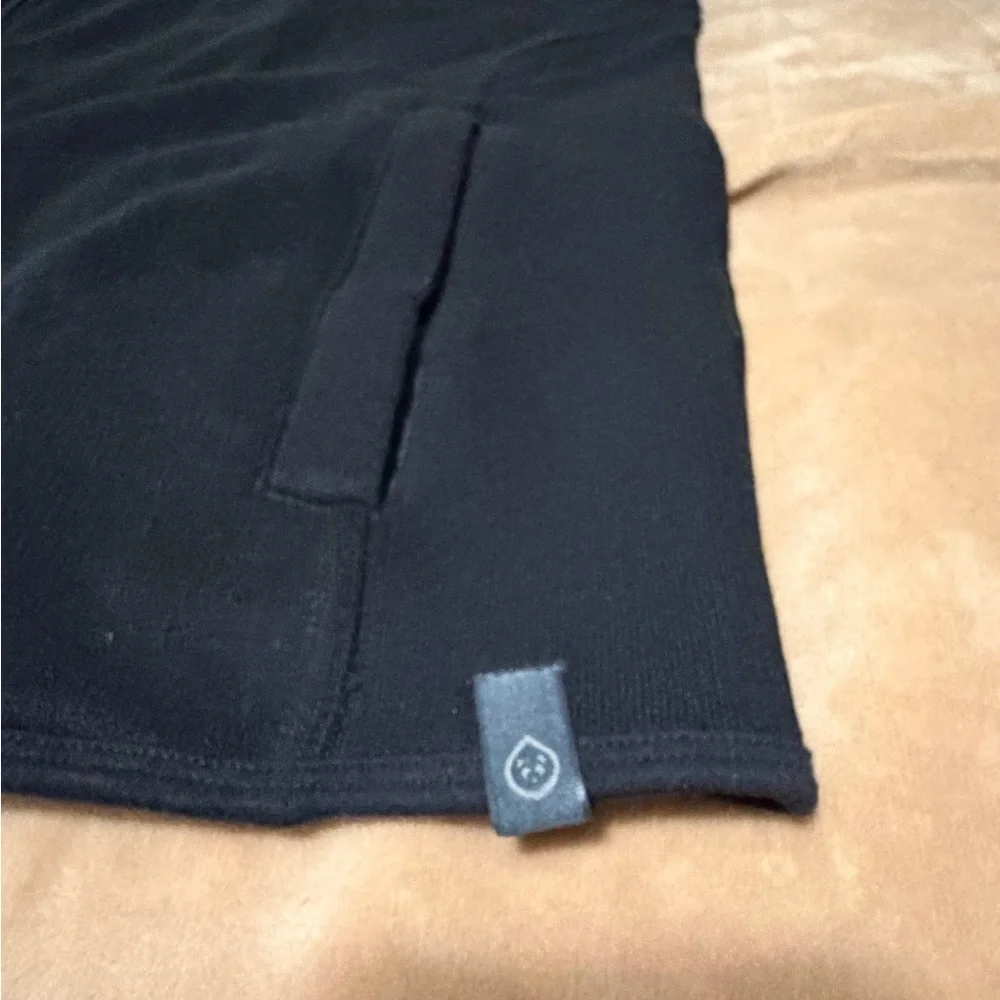 Tasc Performance Bamboo Black Sleeveless Zip Front Vest Men’s XL